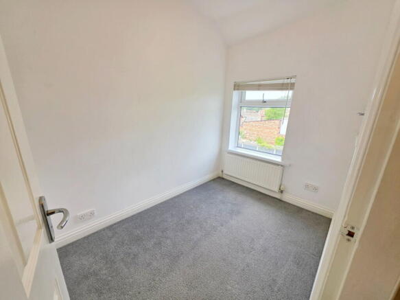 2 bed End of Terrace for sale Image 7