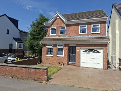 Linden Crescent, Stocksbridge, S36