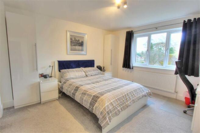 Bedroom 3: