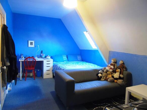 Photo 12