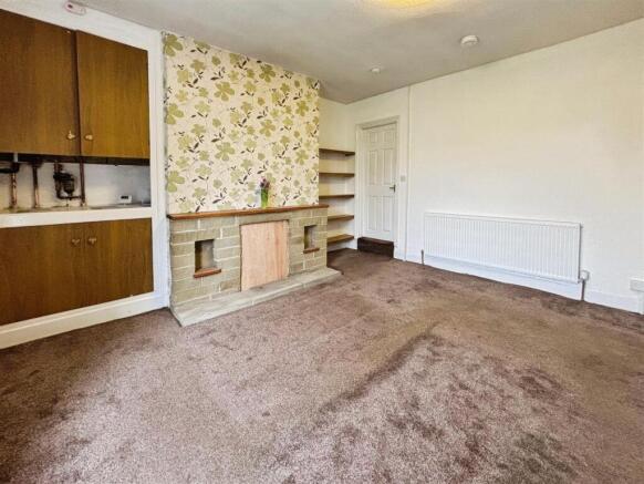 2 bed Terraced for sale Image 4
