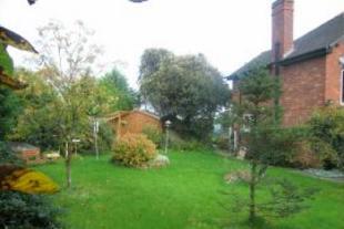Side & Rear Garden