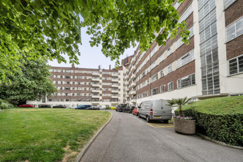 Hornsey Lane, Highgate, London, N6