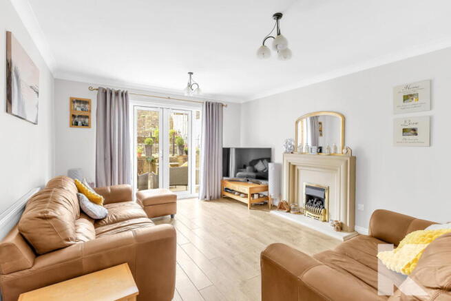 4 bed Detached for sale Image 4