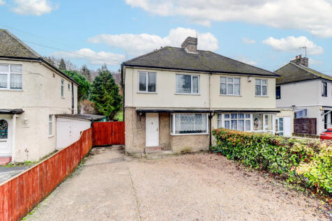 Mill End Road, High Wycombe, Buckinghamshire, HP12