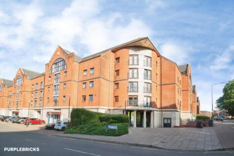 Schooner Way, Cardiff, CF10