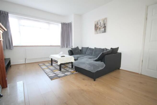 Sitting Room 2.JPG