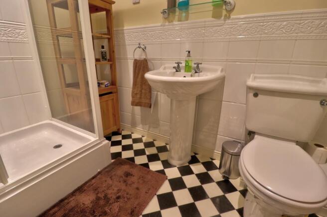 Bedroom Two En-suite