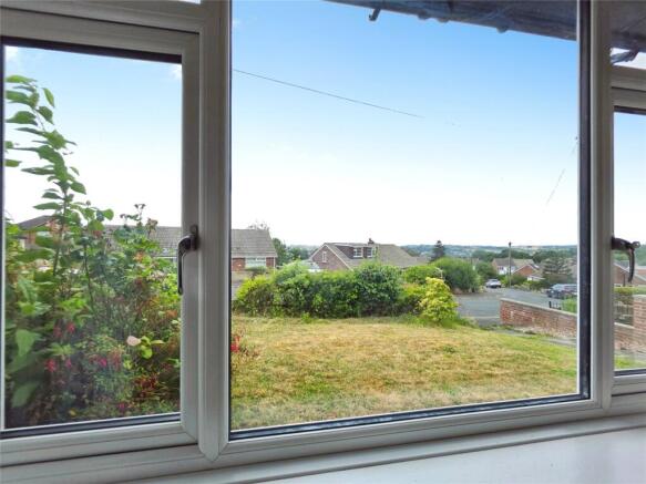 2 bed Bungalow to rent Image 9