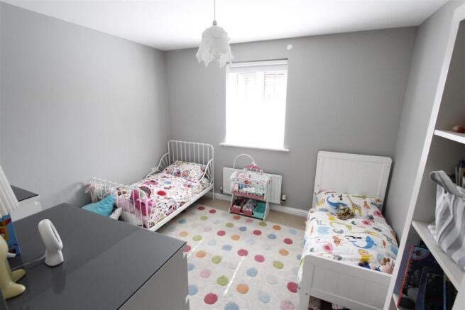 bed3.jpg