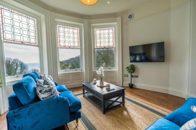 Trinity House, Apartment 5 - Photo 07 (1).jpg