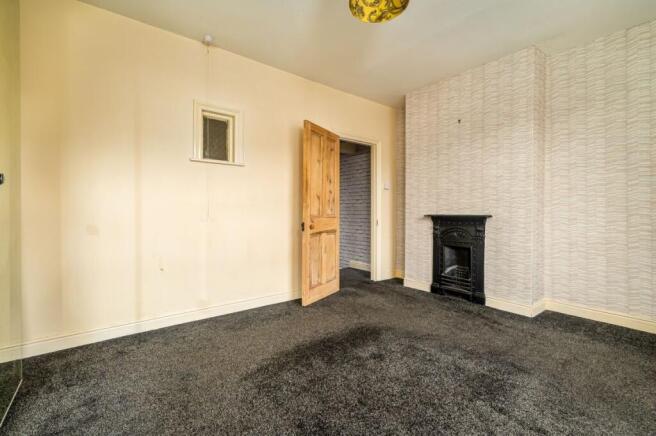 3 bed Terraced for sale Image 12