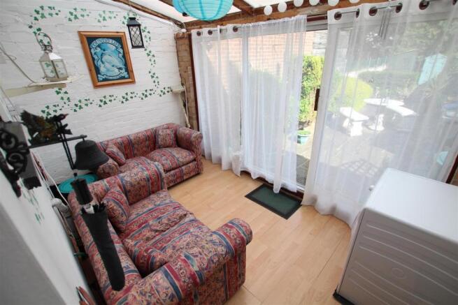 Lean-To Conservatory