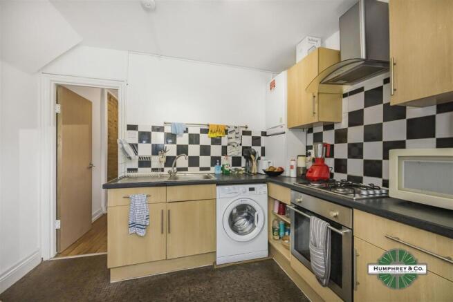 47 Folkestone Road -006.jpg