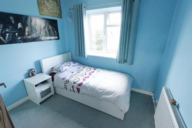 bed4.jpg