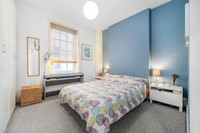 Bedroom 1.jpg