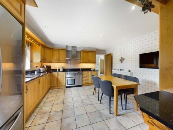 Kitchen/Breakfast