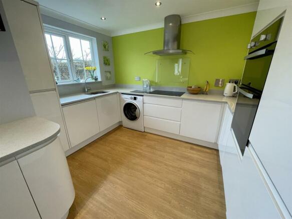 kitchen2.JPEG