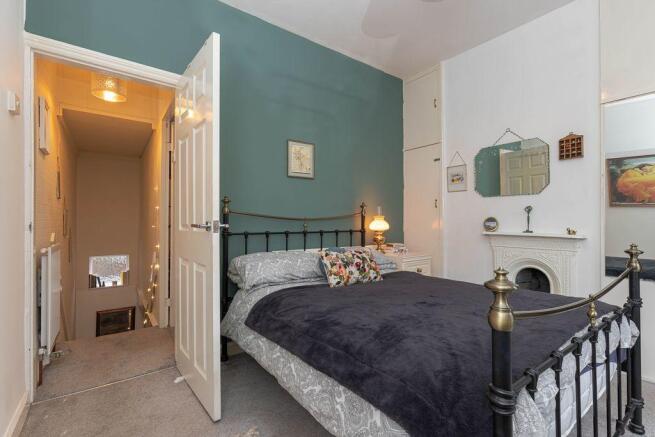Bedroom 1 (Double)