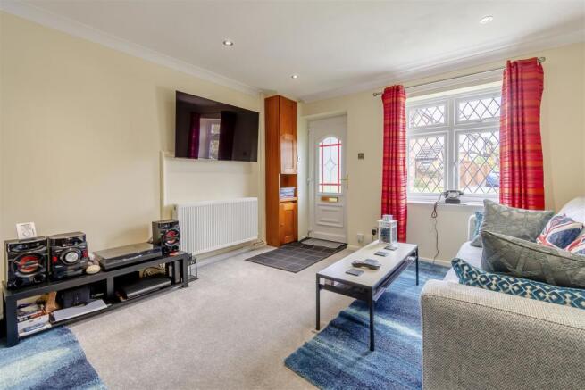 8466516-interior04.jpg