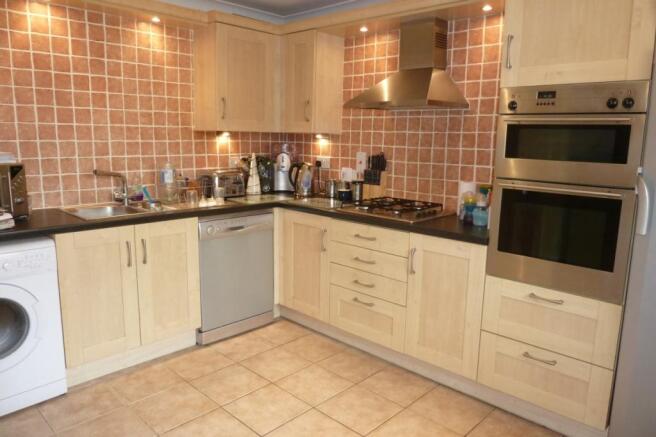9 Mariners kitchen