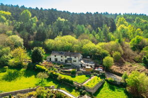Hillside Cottage, James Walk, Lydney GL15 4QU