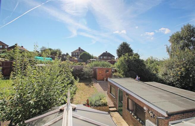 BACKING ON TO ALLOTMENTS
