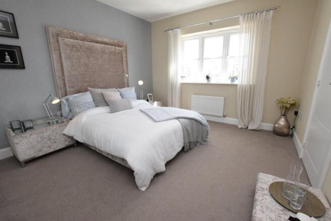 4 bed Detached to rent Image 7