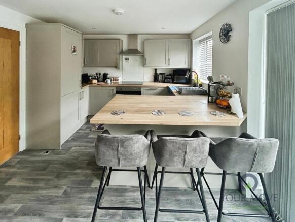 Kitchen/Dining Room