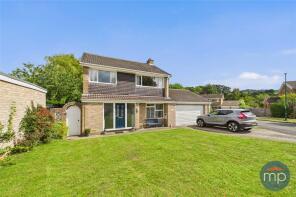 4, Glendale, Guisborough TS14 8JF