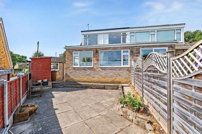 3 bed Semi-Detached for sale Image 8