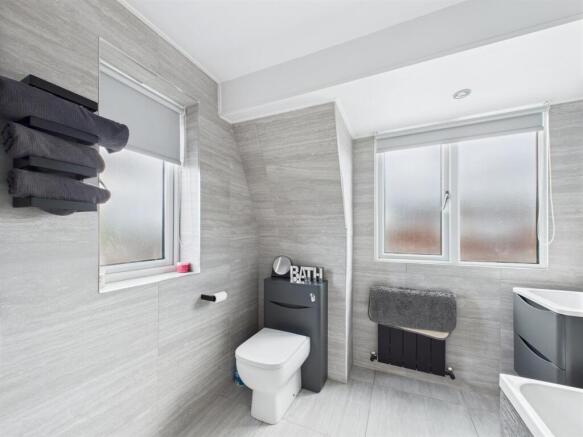 bath 2.jpg