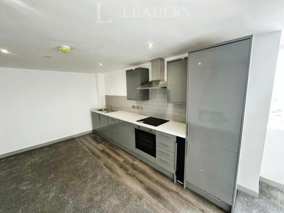 1 bed Flat to rent Image 6
