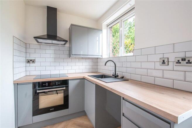 2 bed Terraced for sale Image 7
