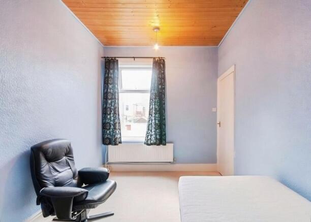 3 bed Terraced for sale Image 5