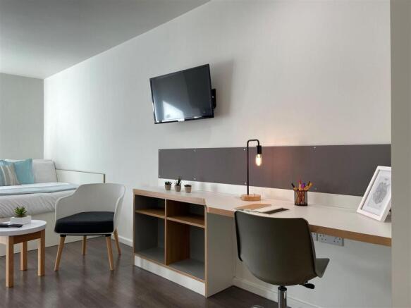 Studio to rent Image 6