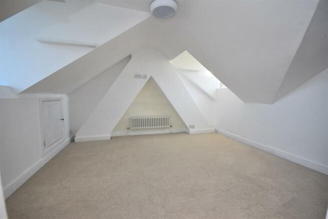 Bedroom 2.jpg