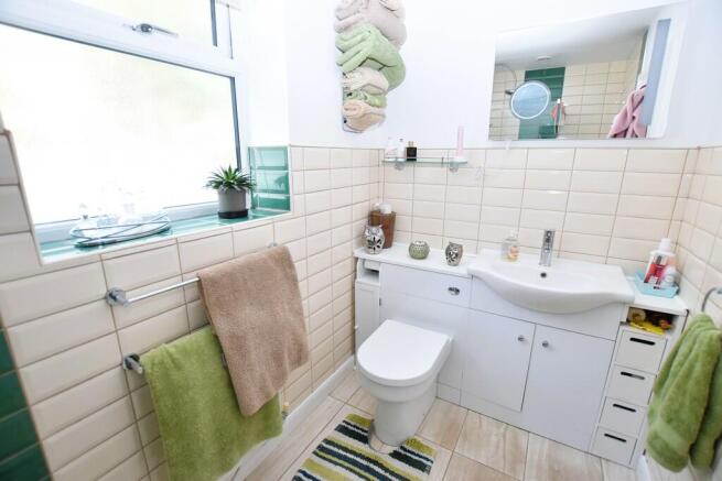 En Suite 2