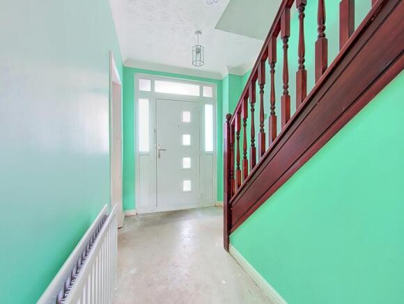 3 bed Detached for sale Image 8