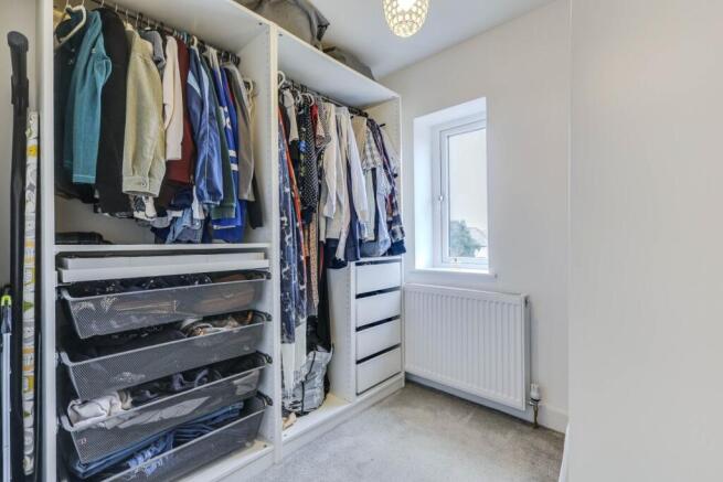 4 bed Semi-Detached for sale Image 10