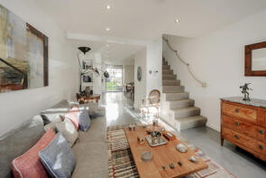 35, Burns Road, London SW11 5GX