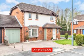 5, Pine Woods, Birmingham B32 3RD
