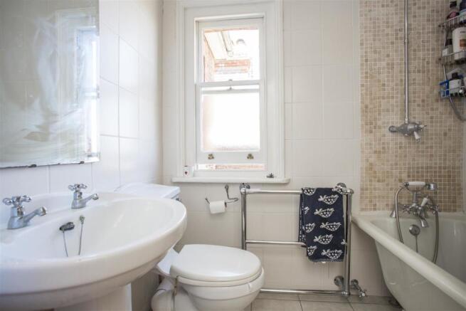FULLY TILED BATHROOM
