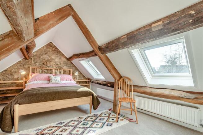 8547573-interior10.jpg