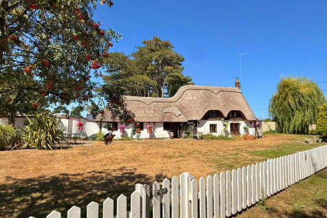 Three Willows, Kingston Common, BH24 3AZ
