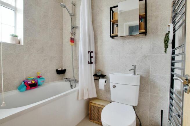 Photo 10