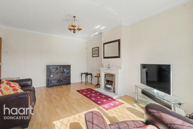 2 bed Semi-Detached Bungalow for sale Image 7