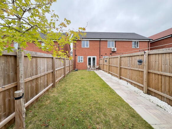 Gadwall Close, Maghull photo 4