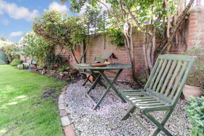 seating garden...