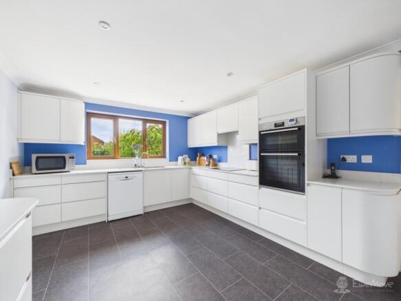 Kitchen Diner- Mark Stephens EweMove Newmarket and